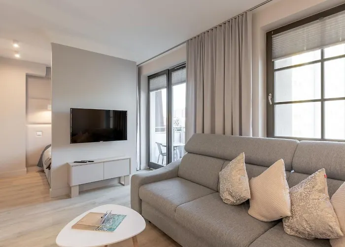 Schoenes Gold In By Interhome Svinoústí