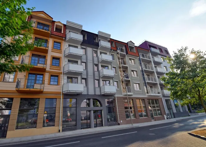 Schoenes Gold In By Interhome Svinoústí